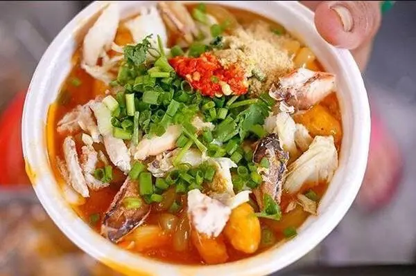 4 phiên bản bánh canh phải một lần ăn thử ở Huế